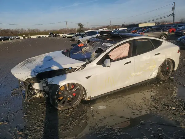 5YJSA1E29GF128397 2016 TESLA MODEL S - Image 1