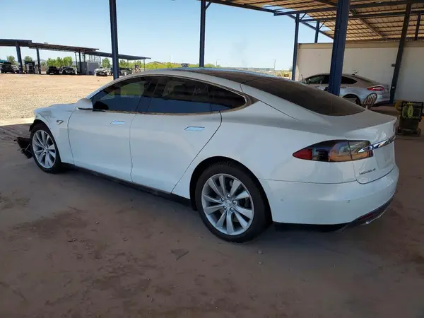 5YJSA1E29GF128870 2016 TESLA MODEL S - Image 2