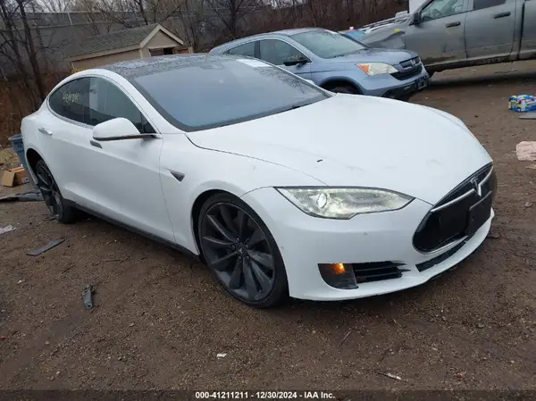 5YJSA1E29GF130277 2016 TESLA MODEL S - Image 1