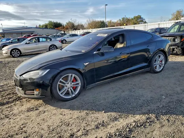 5YJSA1E29GF131901 2016 TESLA MODEL S - Image 1