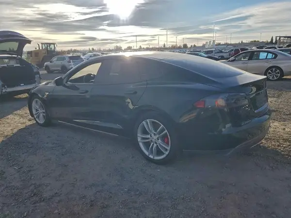 5YJSA1E29GF131901 2016 TESLA MODEL S - Image 2