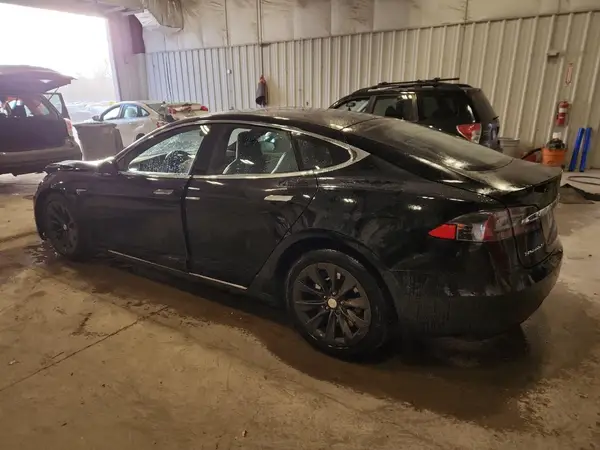 5YJSA1E29GF138525 2016 TESLA MODEL S - Image 2