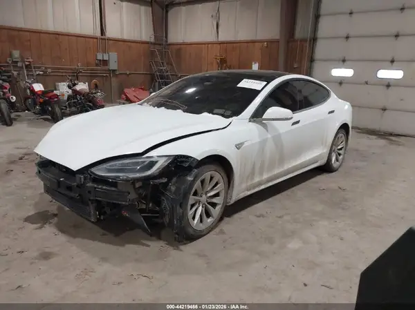 5YJSA1E29GF143191 2016 TESLA MODEL S - Image 2