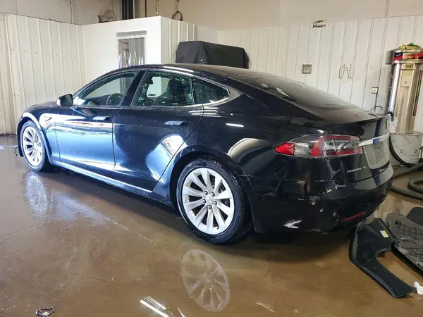 5YJSA1E29GF144843 2016 TESLA MODEL S - Image 2