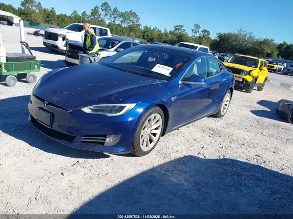 5YJSA1E29GF150996 2016 TESLA MODEL S - Image 2