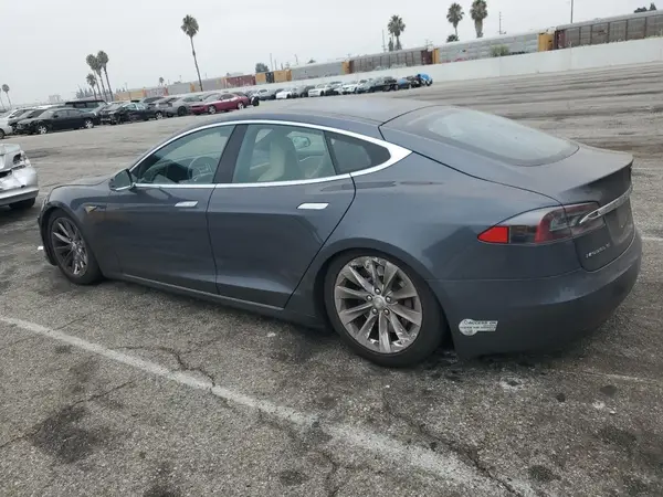 5YJSA1E29GF152201 2016 TESLA MODEL S - Image 2