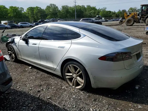 5YJSA1E29GF154417 2016 TESLA MODEL S - Image 2