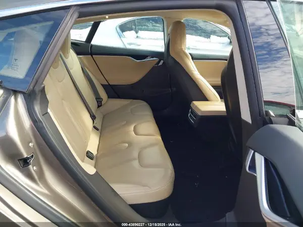 5YJSA1E29GF155860 2016 TESLA MODEL S - Image 8