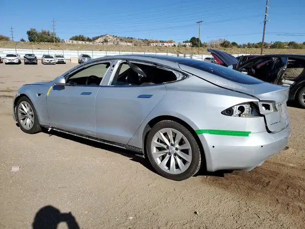 5YJSA1E29GF173064 2016 TESLA MODEL S - Image 2