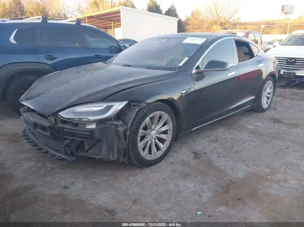 5YJSA1E29GF175798 2016 TESLA MODEL S - Image 2