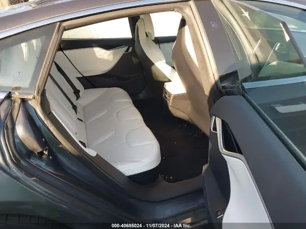 5YJSA1E29HF180372 2017 TESLA MODEL S - Image 8