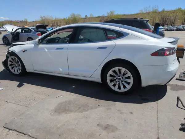 5YJSA1E29HF186222 2017 TESLA MODEL S - Image 2