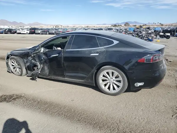 5YJSA1E29HF186947 2017 TESLA MODEL S - Image 2