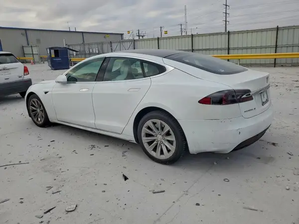 5YJSA1E29HF190545 2017 TESLA MODEL S - Image 2