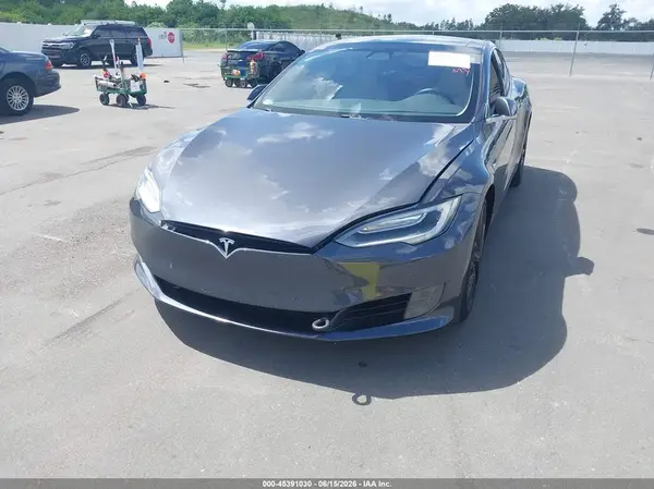 5YJSA1E29HF190870 2017 TESLA MODEL S - Image 2