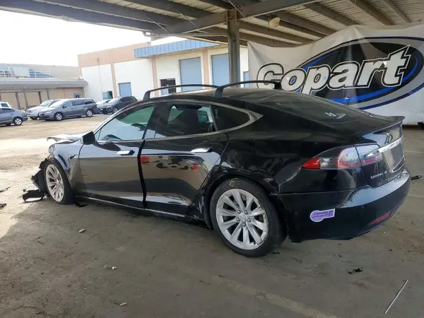 5YJSA1E29HF210499 2017 TESLA MODEL S - Image 2