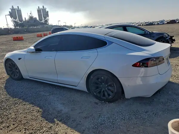 5YJSA1E29HF210664 2017 TESLA MODEL S - Image 2