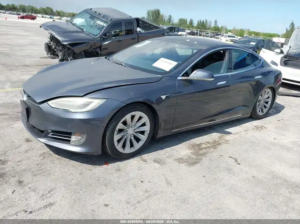 5YJSA1E29HF229893 2017 TESLA MODEL S - Image 2