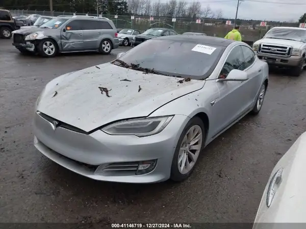 5YJSA1E29HF230719 2017 TESLA MODEL S - Image 2