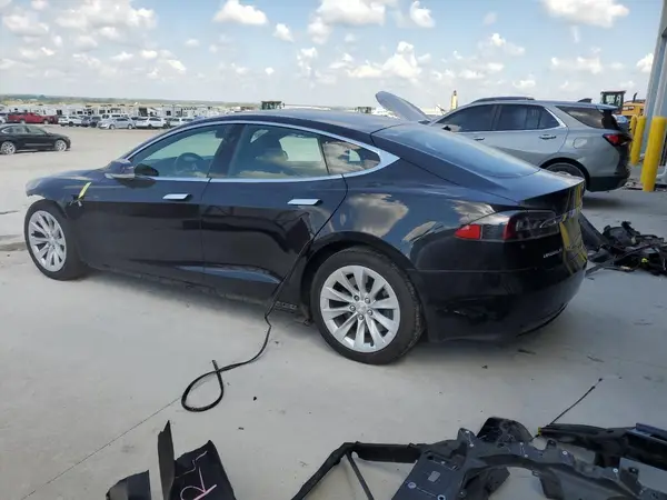 5YJSA1E29HF231563 2017 TESLA MODEL S - Image 2