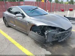 5YJSA1E29JF237868 2018 TESLA MODEL S