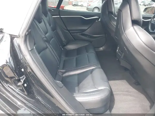 5YJSA1E29JF237868 2018 TESLA MODEL S - Image 8