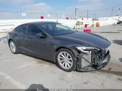 5YJSA1E29JF246229 2018 TESLA MODEL S