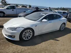 5YJSA1E29JF253598 2018 TESLA MODEL S