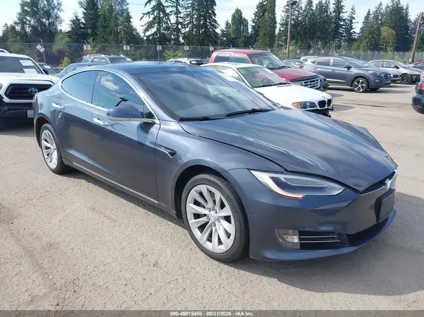 5YJSA1E29JF260471 2018 TESLA MODEL S - Image 1