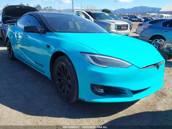 5YJSA1E29JF263418 2018 TESLA MODEL S - Image 1