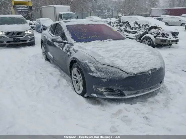 5YJSA1E29JF264777 2018 TESLA MODEL S - Image 1