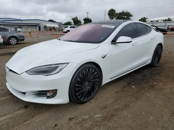 5YJSA1E29JF265637 2018 TESLA MODEL S - Image 1