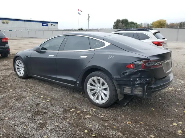 5YJSA1E29JF274841 2018 TESLA MODEL S - Image 2