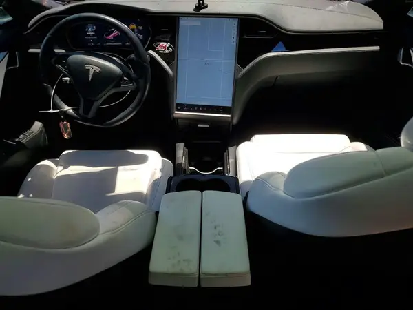 5YJSA1E29JF276136 2018 TESLA MODEL S - Image 8