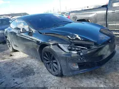 5YJSA1E29JF276685 2018 TESLA MODEL S