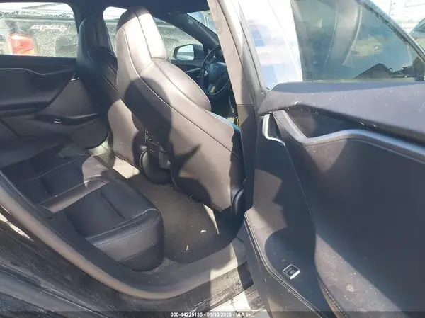5YJSA1E29JF276685 2018 TESLA MODEL S - Image 8