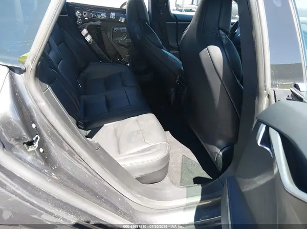 5YJSA1E29JF277044 2018 TESLA MODEL S - Image 8