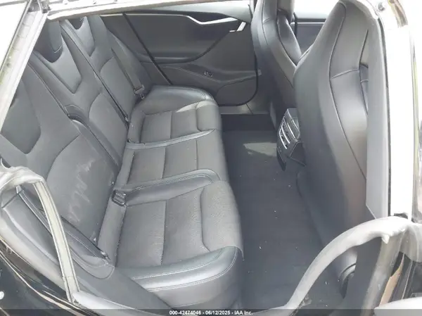 5YJSA1E29JF280977 2018 TESLA MODEL S - Image 8