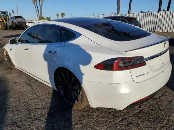 5YJSA1E29JF281112 2018 TESLA MODEL S - Image 2