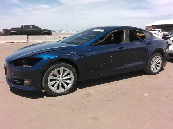 5YJSA1E29JF284124 2018 TESLA MODEL S - Image 1