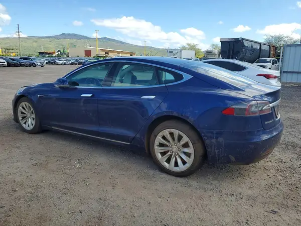 5YJSA1E29JF285709 2018 TESLA MODEL S - Image 2