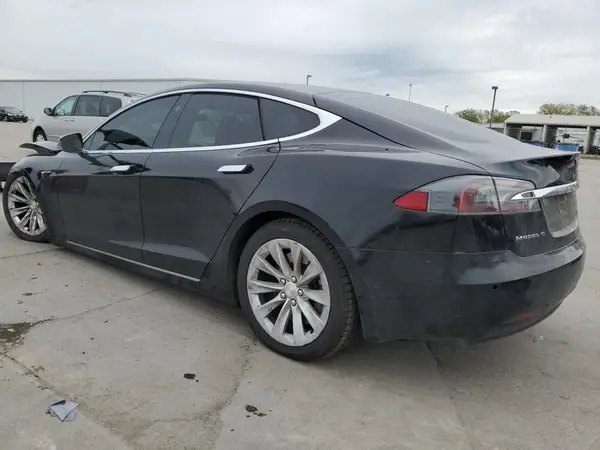 5YJSA1E29JF293521 2018 TESLA MODEL S - Image 2