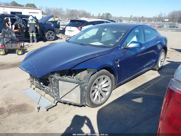 5YJSA1E29JF295088 2018 TESLA MODEL S - Image 2