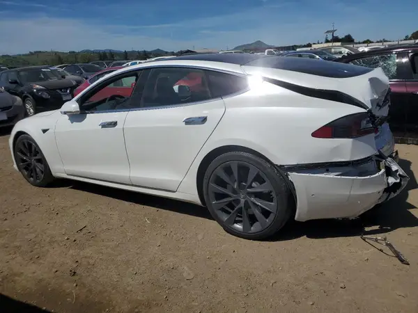 5YJSA1E29LF365241 2020 TESLA MODEL S - Image 2
