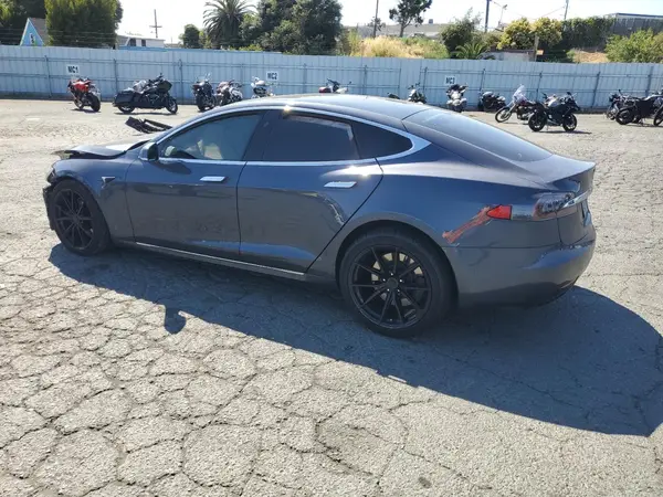 5YJSA1E29LF397509 2020 TESLA MODEL S - Image 2