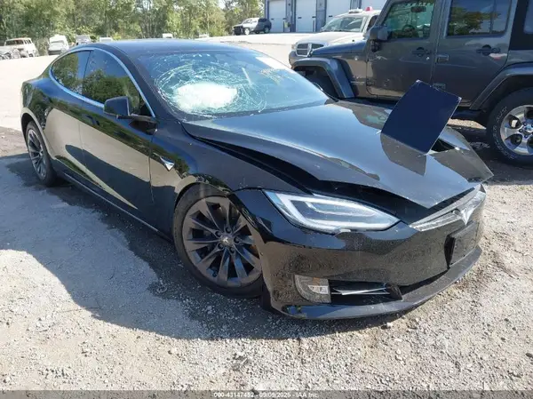 5YJSA1E29LF401431 2020 TESLA MODEL S - Image 1