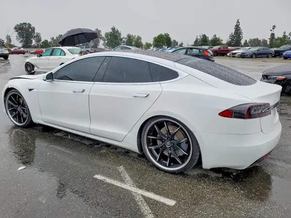 5YJSA1E29MF424712 2021 TESLA MODEL S - Image 2