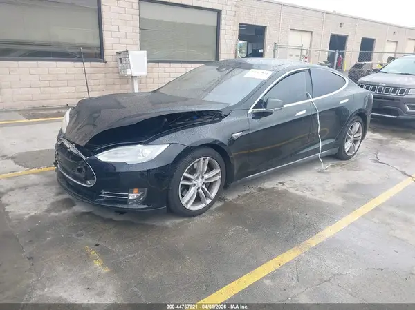 5YJSA1E2XGF125489 2016 TESLA MODEL S - Image 2