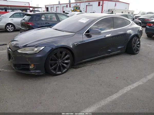 5YJSA1E2XGF127873 2016 TESLA MODEL S - Image 2