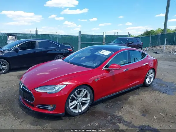 5YJSA1E2XGF131440 2016 TESLA MODEL S - Image 2